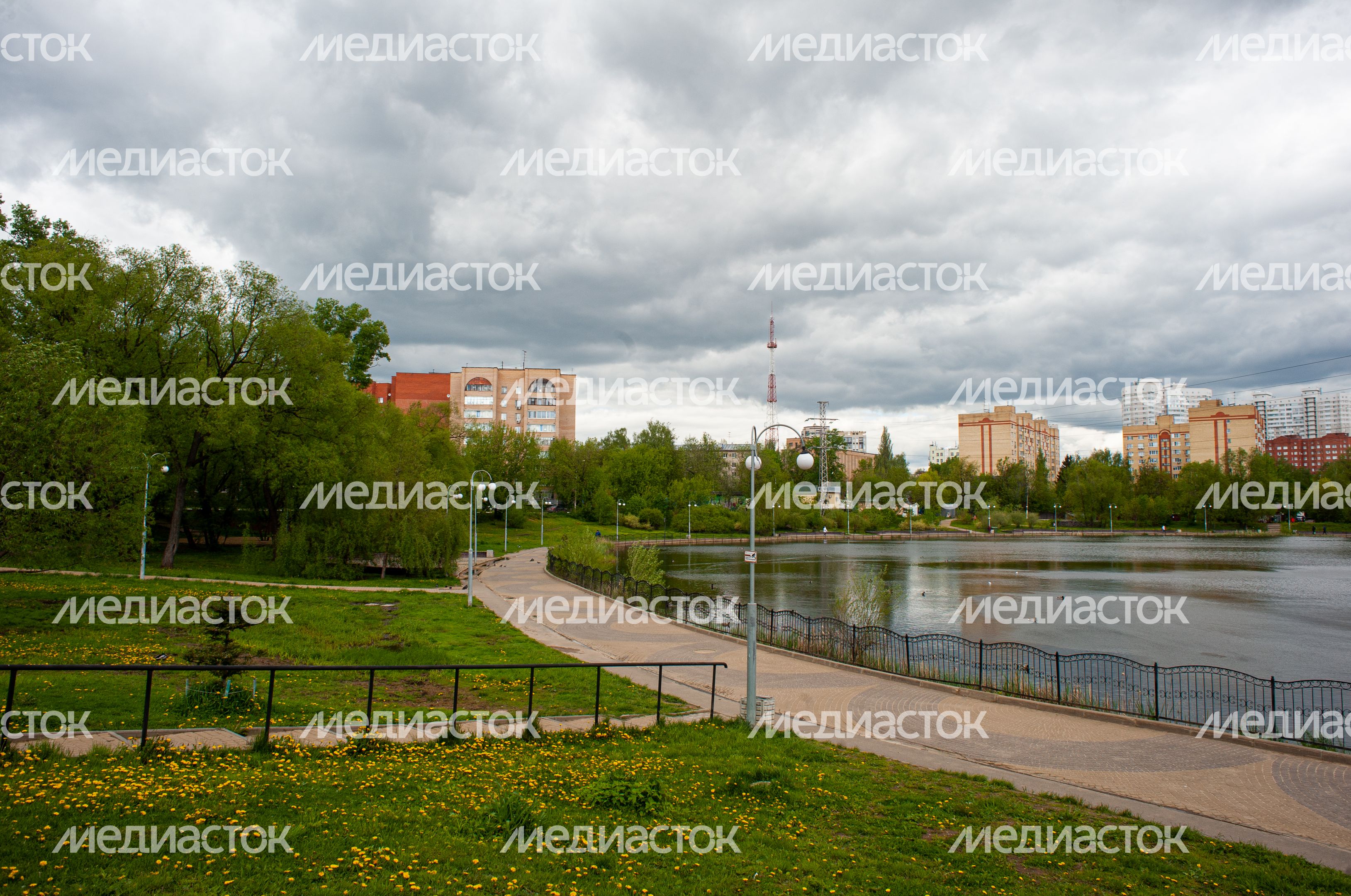 Весенние виды города Пушкино