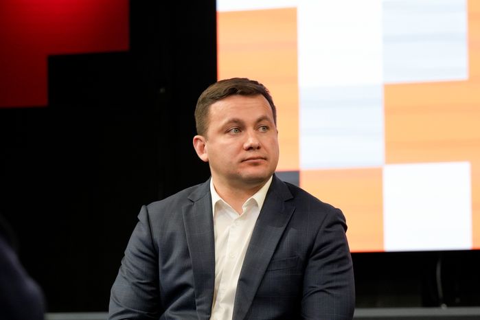 Андрей Воробьев встретился с участниками образовательной программы "Герои Подмосковья"