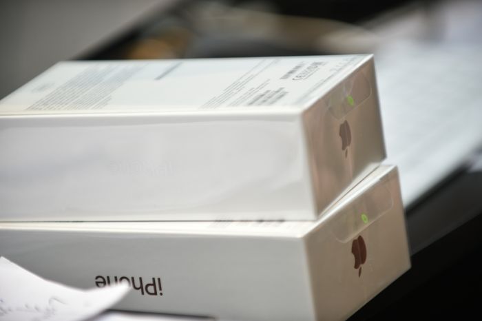 Старт продаж iPhone 7 и iPhone 7 Plus в ГУМе