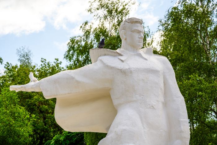 Мемориал «Вечная память воинам-купавинцам, павшим в боях за Родину» в сквере Боевой Славы в Старой Купавне
