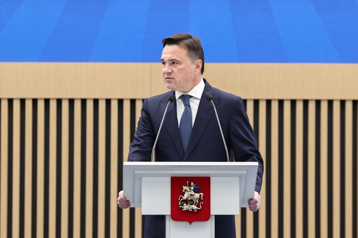 Андрей Воробьев поздравил сотрудников МЧС с Днем спасателя и 35-летием ведомства