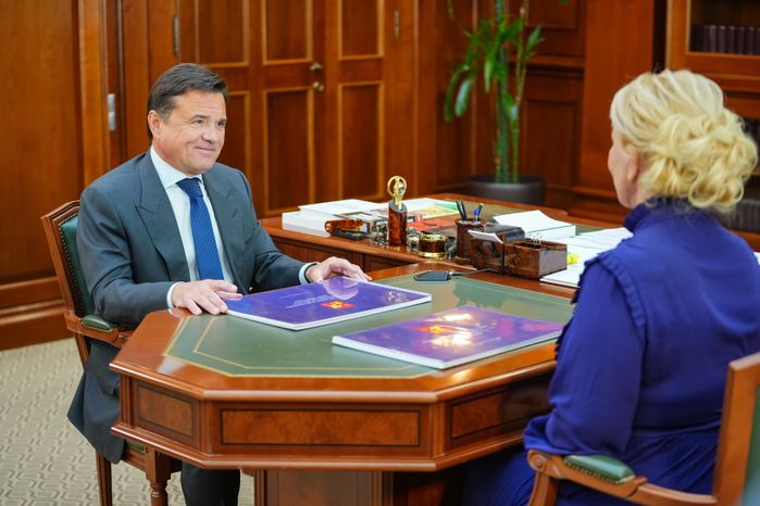 Андрей Воробьев поблагодарил Инну Волкову за работу на посту главы г.о. Электросталь