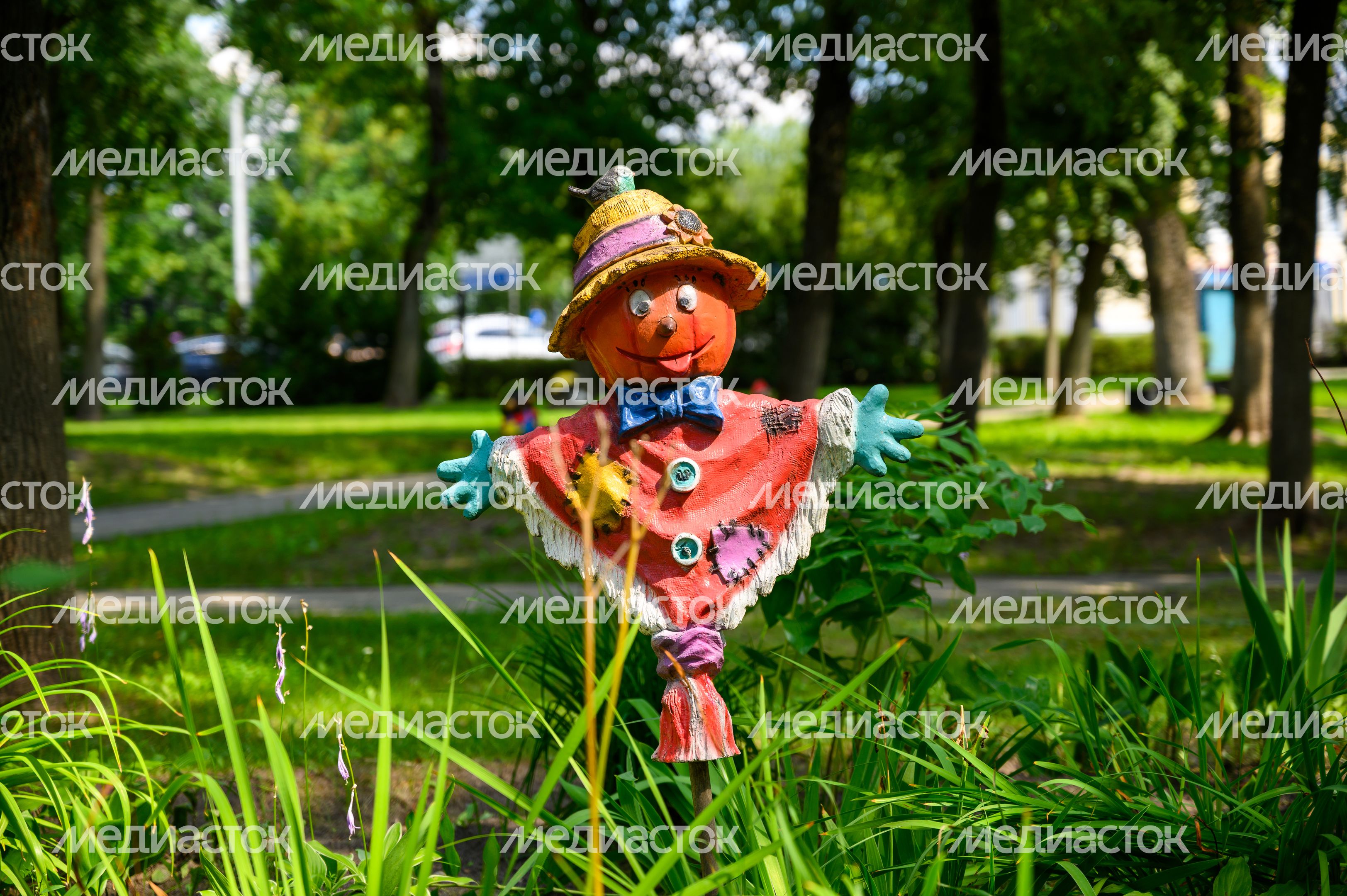 Пугало в городском парке культуры и отдыха «Пегас» в Егорьевске Пугало в городском парке культуры и отдыха «Пегас» в Егорьевске