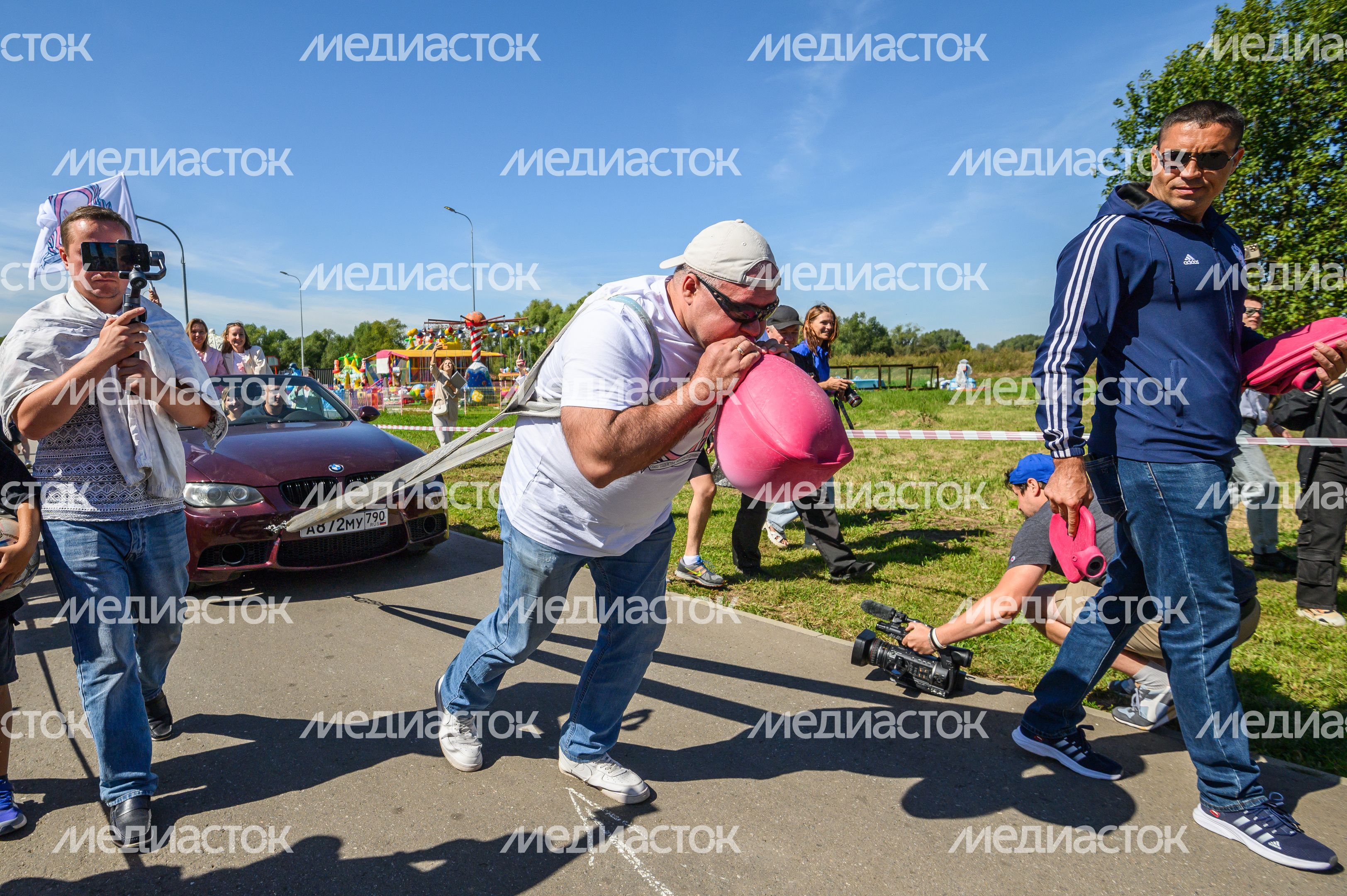 Русский Халк Сергей Агаджанян на фестивале «Нежный Fest 2024» в Бронницах
