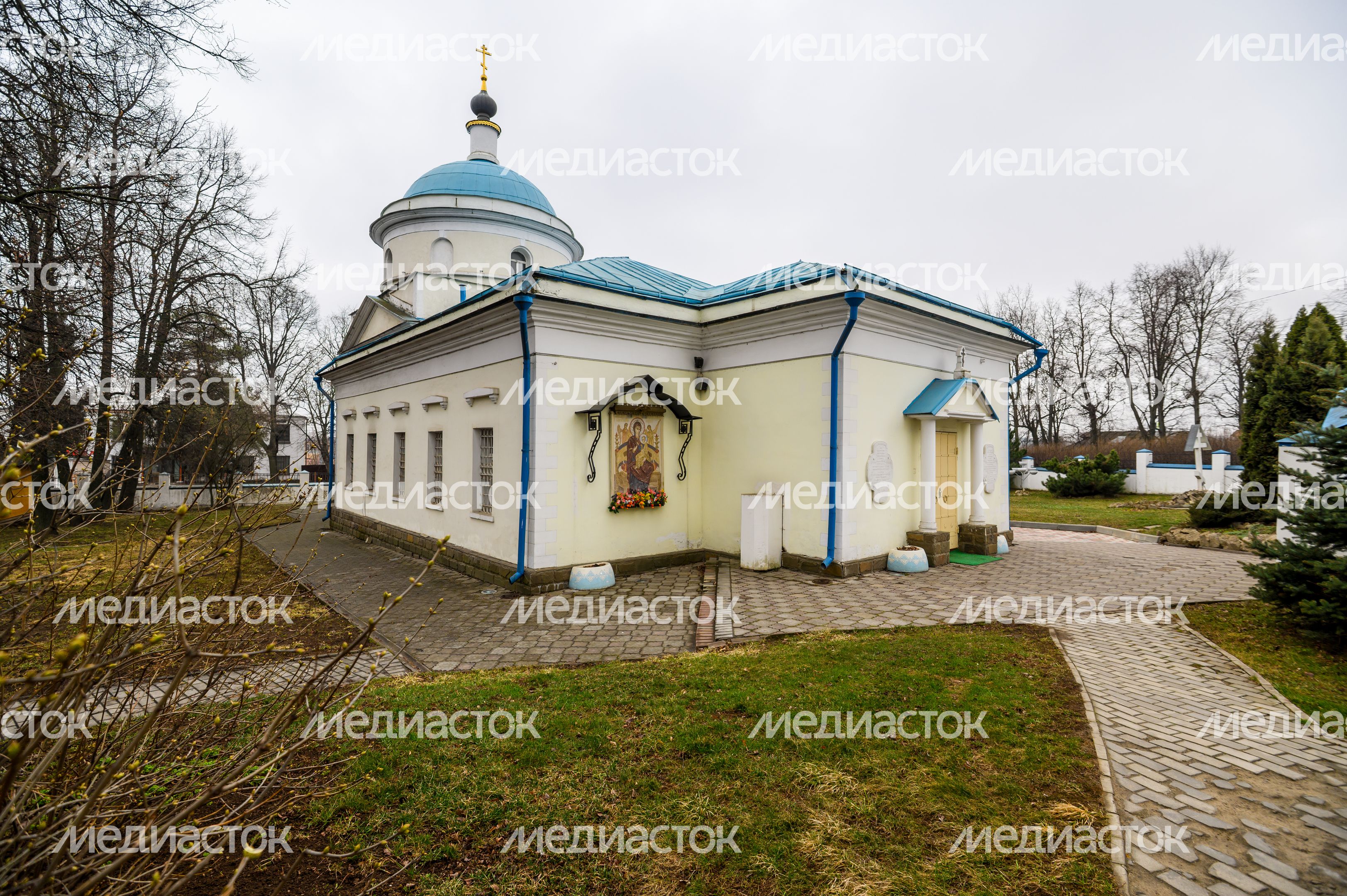 Церковь Казанской иконы Божией Матери в селе Молоково Ленинского округа Церковь Казанской иконы Божией Матери в селе Молоково Ленинского округа