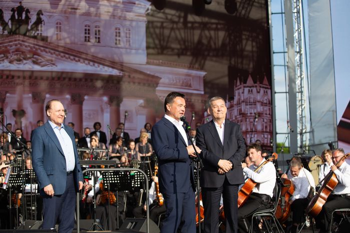 Встреча Губернатора Подмосковья с артистами на фестивале «Лето. Музыка. Музей»