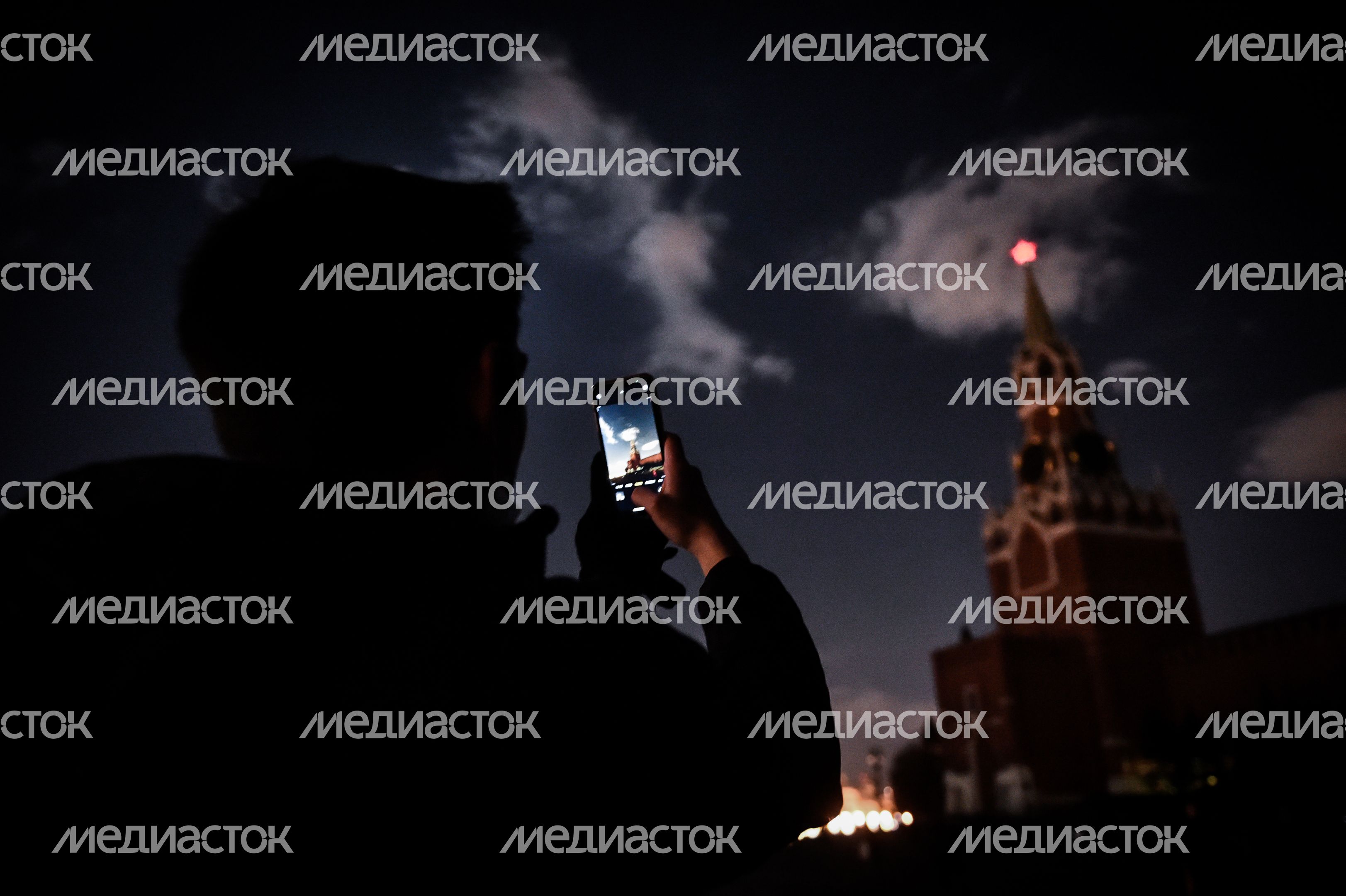 Акция «Час Земли» в Москве Акция «Час Земли» в Москве