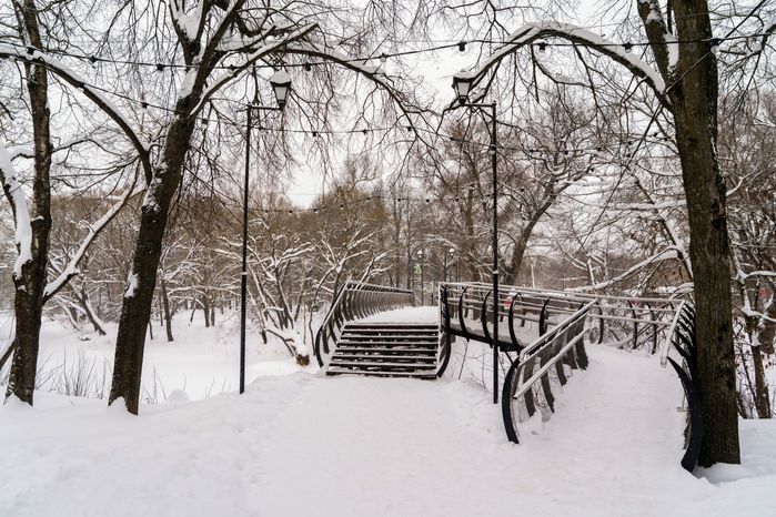Городской парк культуры и отдыха Чехова зимой
