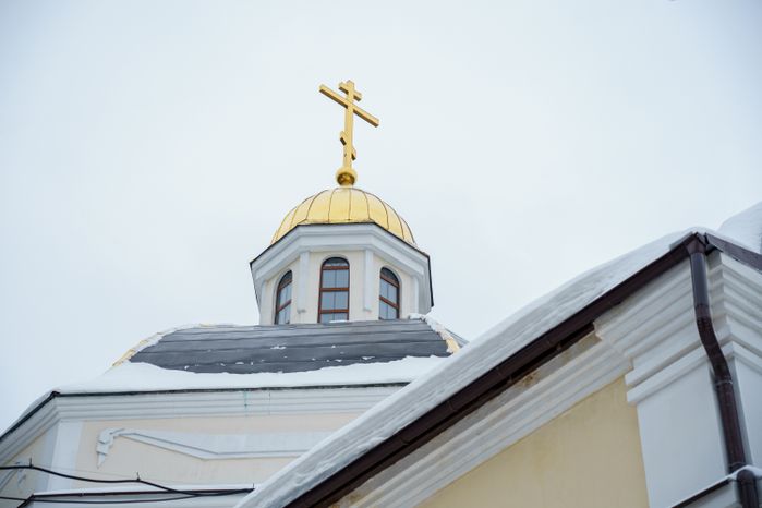 Храм Космы и Дамиана в Жуковском зимой