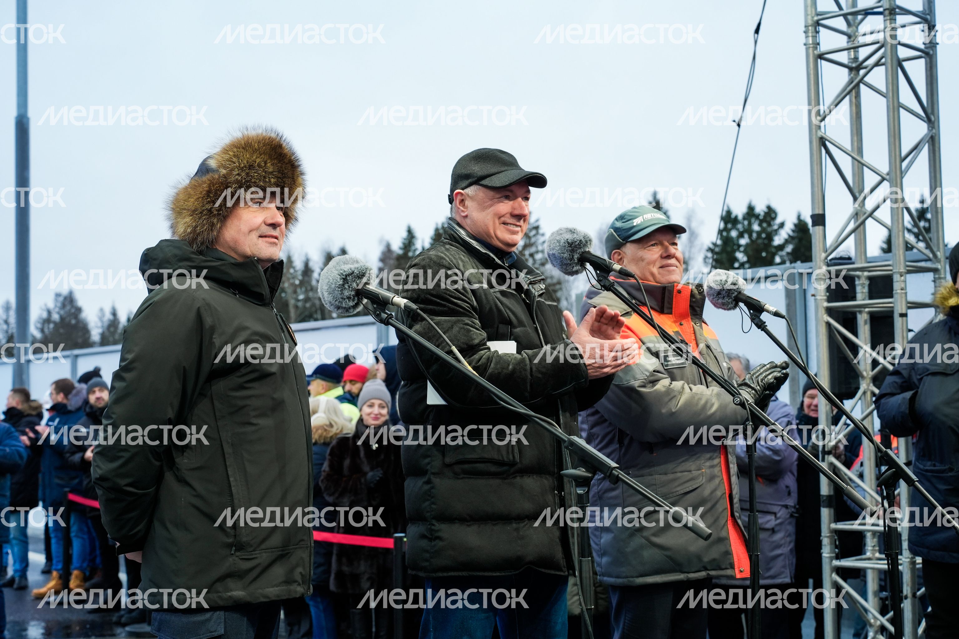 Андрей Воробьев принял участие в запуске движения по обходу деревни Малые Вяземы Андрей Воробьев принял участие в запуске движения по обходу деревни Малые Вяземы