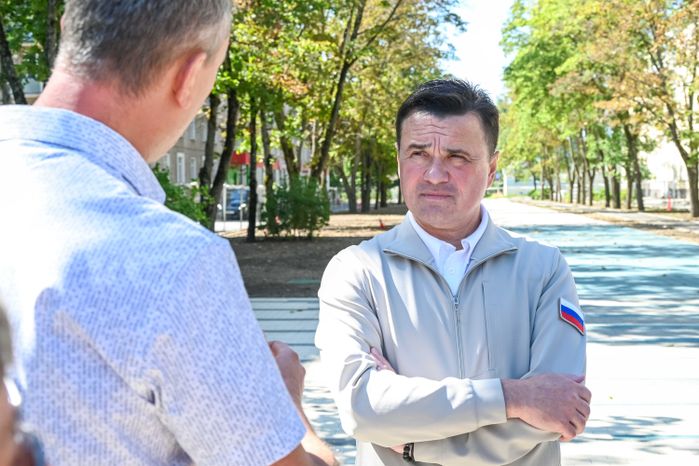 Андрей Воробьев проверил, как идут работы по благоустройству Дубны