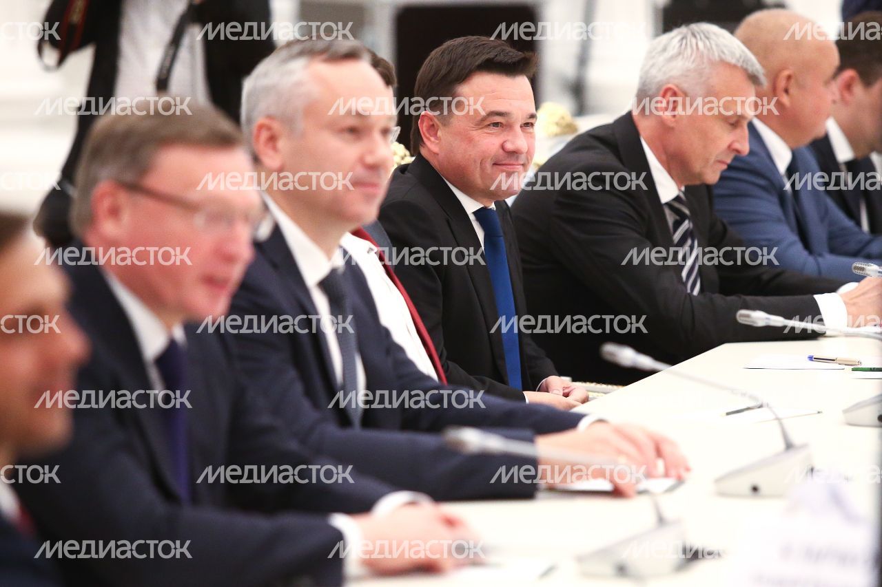 Рабочая встреча Президента с избранными главами субъектов РФ