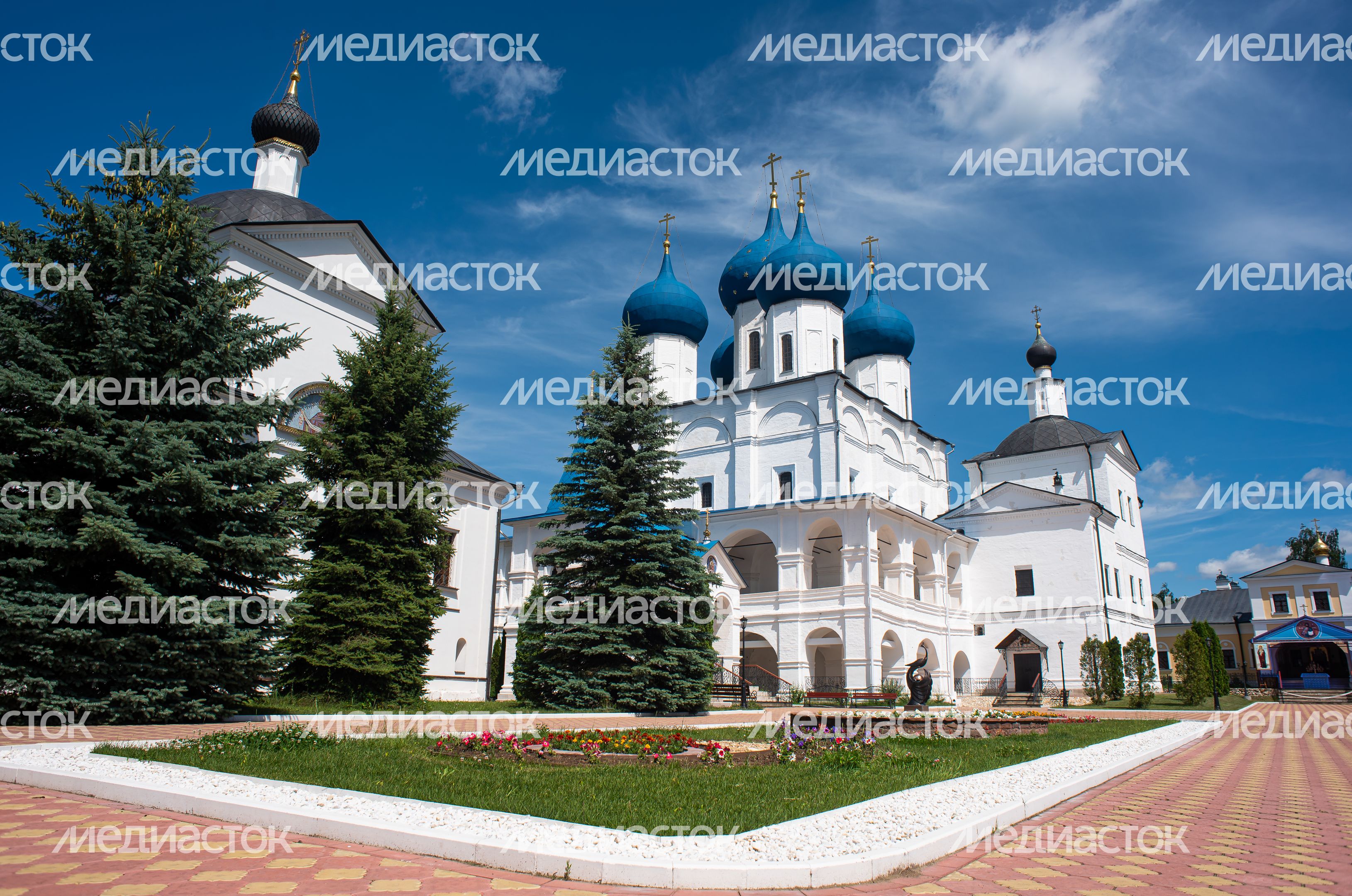 Летние виды города Серпухов