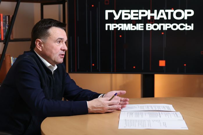 Андрей Воробьев встретился с жителями Ступино Оксаной Буркашевой и Вадимом Степиковым