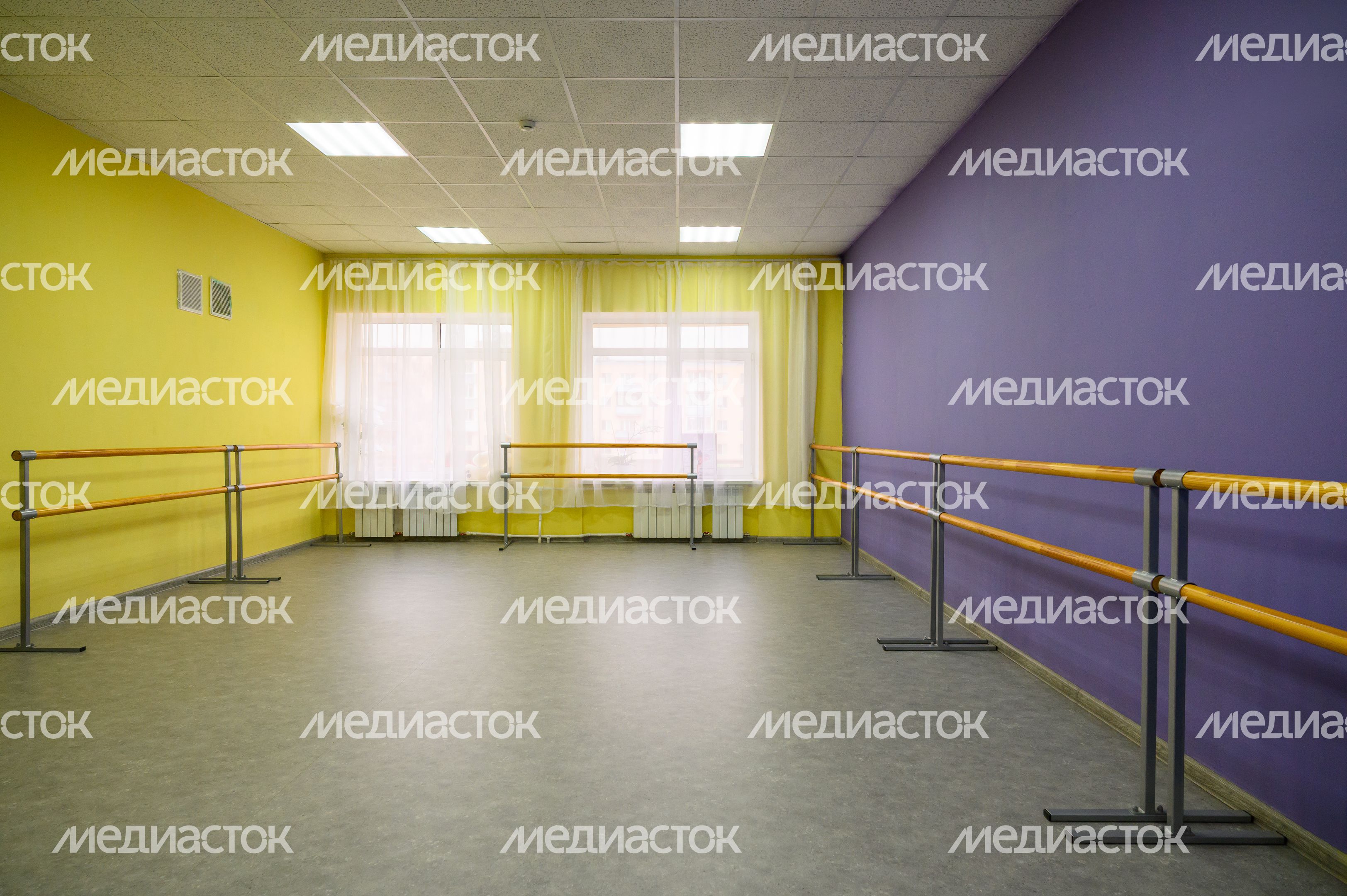 Хореографический зал во Дворце культуры «Старт» в Луховицах Хореографический зал во Дворце культуры «Старт» в Луховицах