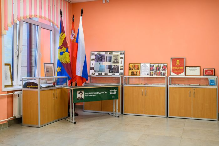 Музей средней школы №28 в поселке Коренево округа Люберцы после капитального ремонта