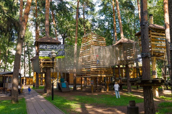 Веревочный парк в детском городке «Сказочный» в Красногорске