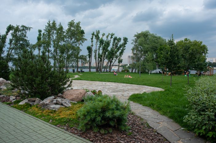 Летние виды Химкинского водохранилища