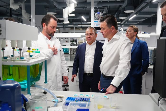Губернатору представили проект развития R&D-Центра фармкомпании «Биннофарм Групп» в Красногорске