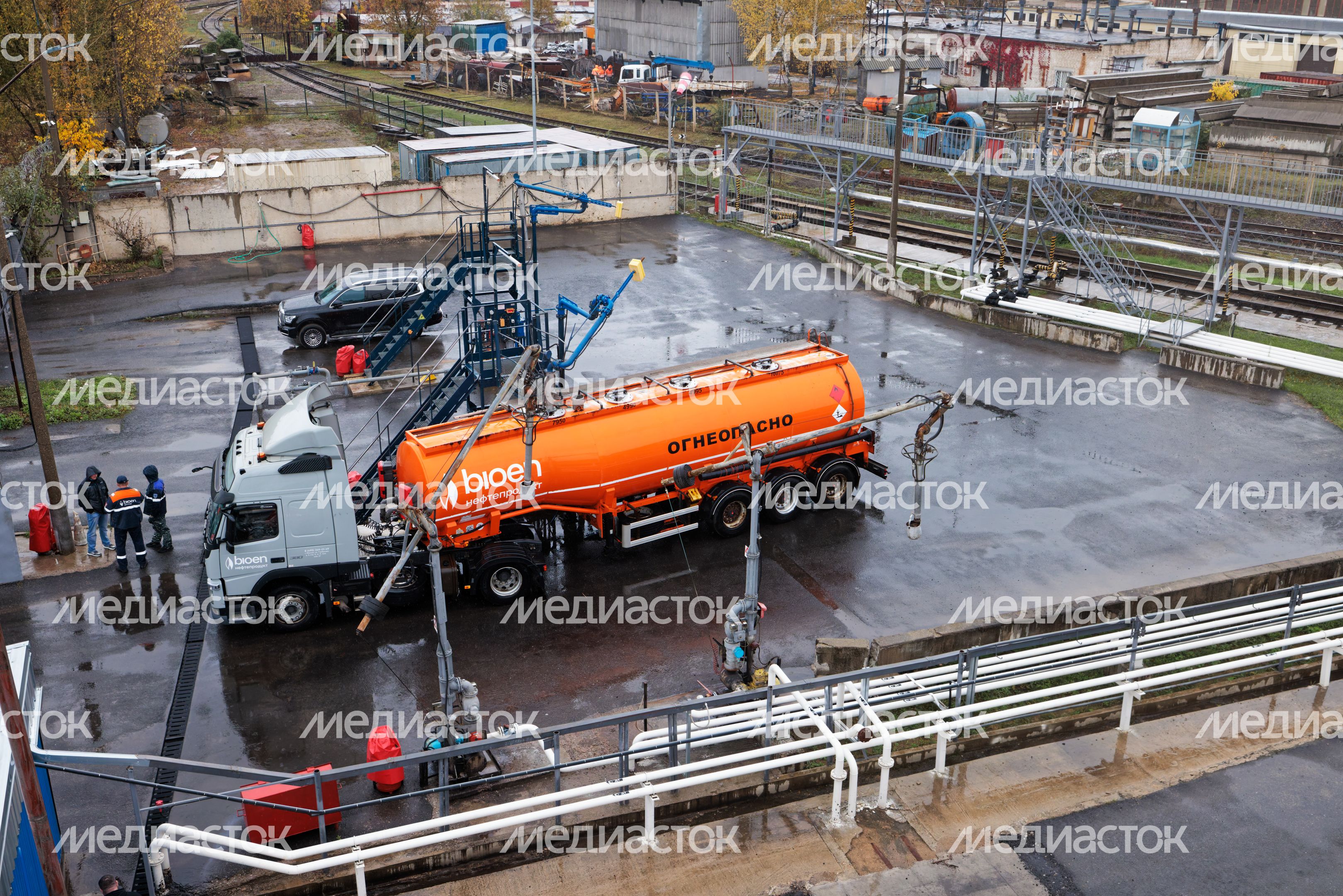 Терминал по перевалке и хранению светлых нефтепродуктов в Красногорске Терминал по перевалке и хранению светлых нефтепродуктов в Красногорске