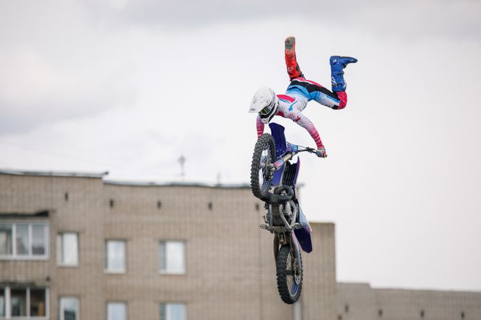 Шоу команды мотофристайла FMX13 в Лобне