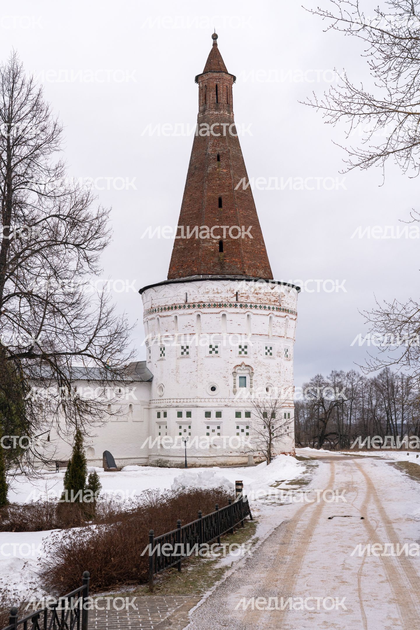 Иосифо-Волоцкий монастырь