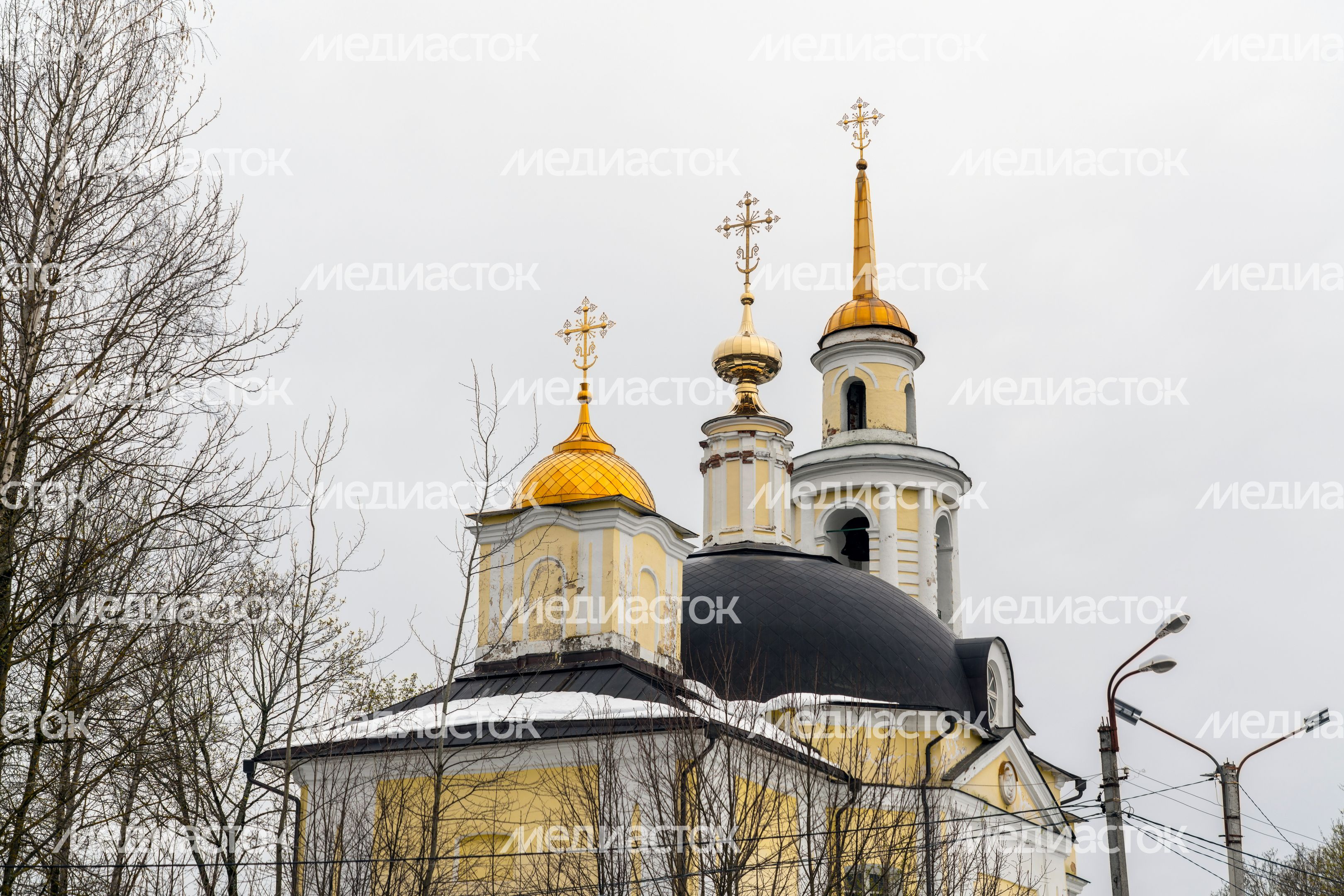 Иоанно-Предтеченский храм в селе Садки округа Истра