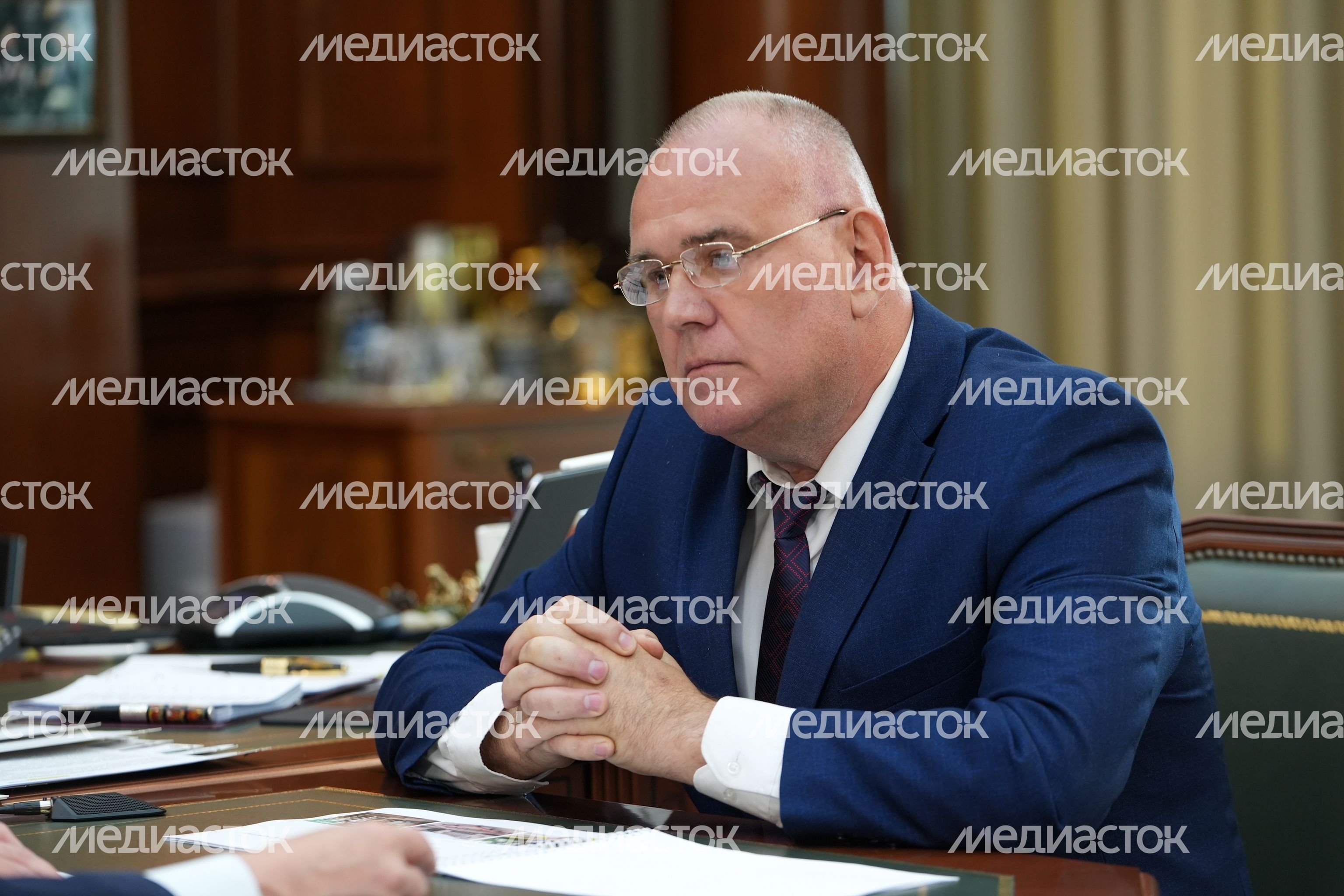 Андрей Воробьев встретился с главой Талдомского городского округа Андрей Воробьев встретился с главой Талдомского городского округа