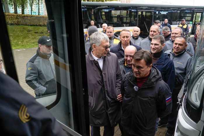 Андрей Воробьев передал партию новых автобусов округам Подмосковья