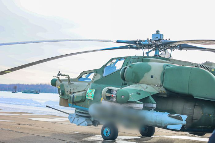 Губернатор поблагодарил военнослужащих вертолетной эскадрильи