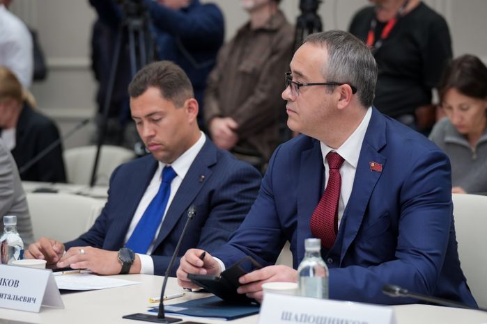 Заседание Совета при полномочном представителе президента РФ в ЦФО в Подмосковье