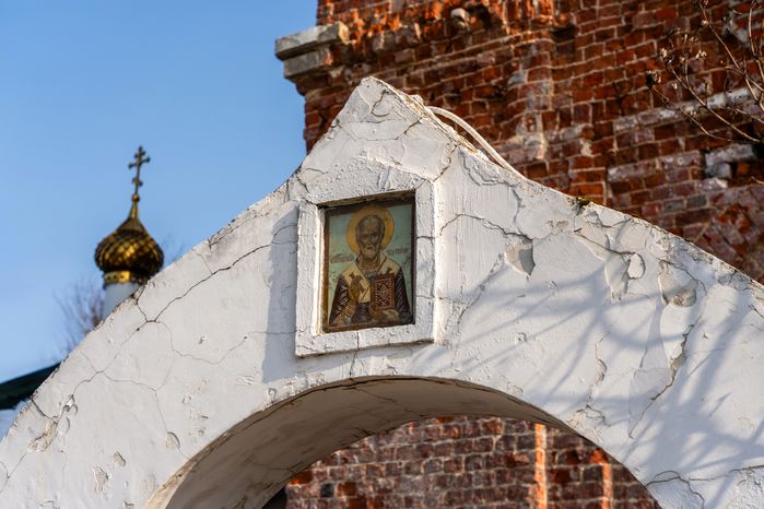 Церковь Троицы Живоначальной (Троицкий храм) в деревне Троице-Сельцо округа Мытищи