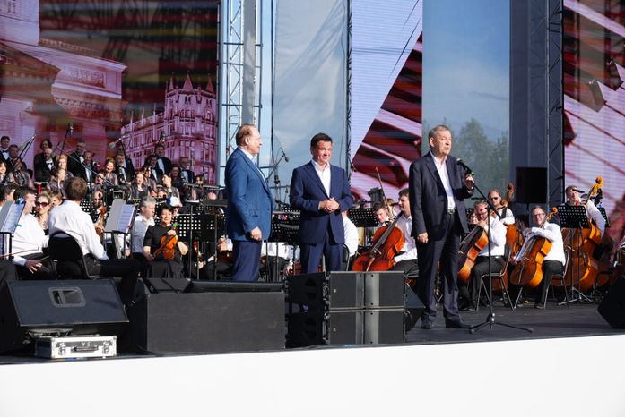 Встреча Губернатора Подмосковья с артистами на фестивале «Лето. Музыка. Музей»