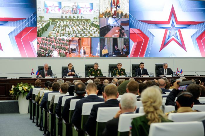 Международный военно-технический форум «Армия-2015»