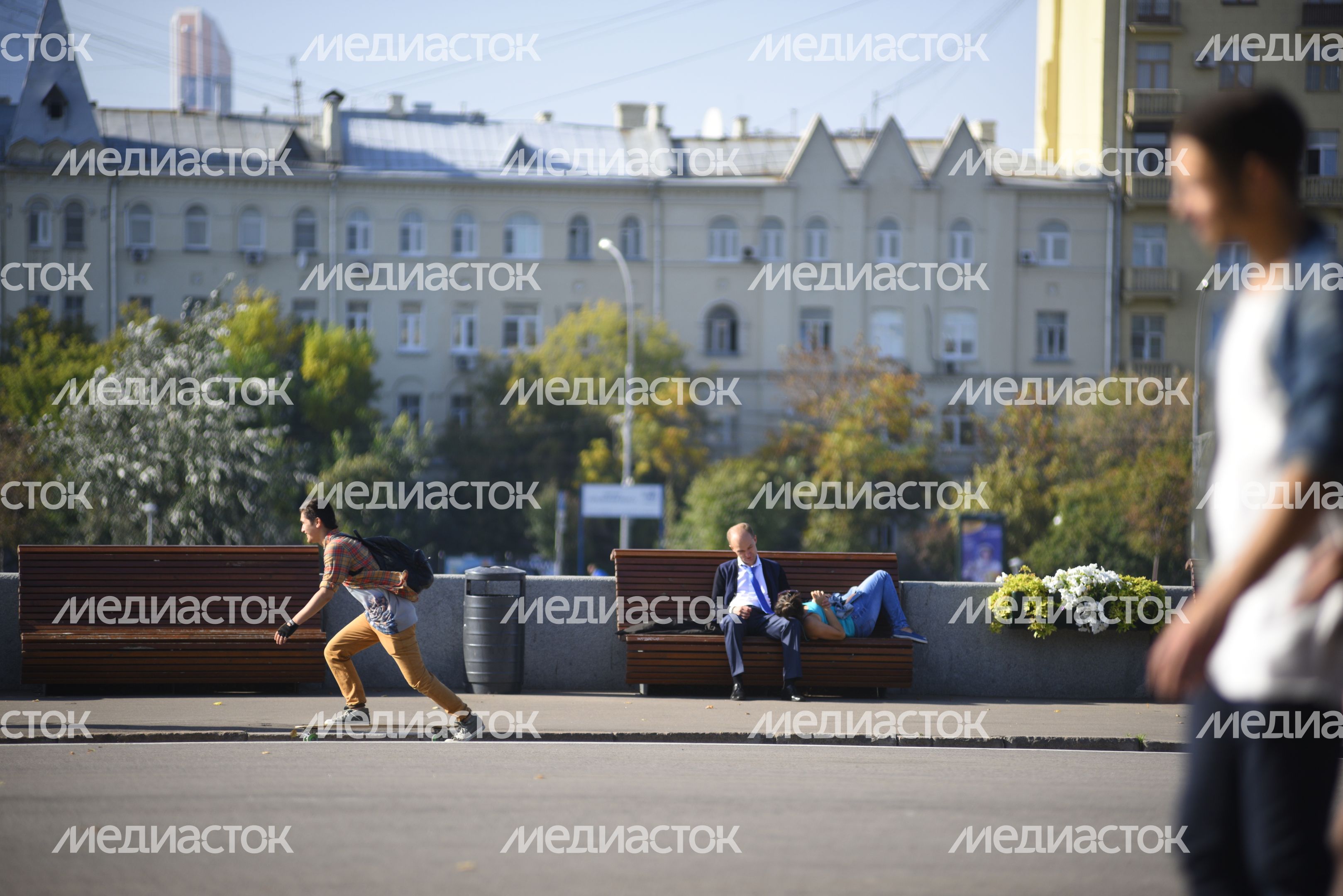 Теплая погода установилась в Москве Теплая погода установилась в Москве