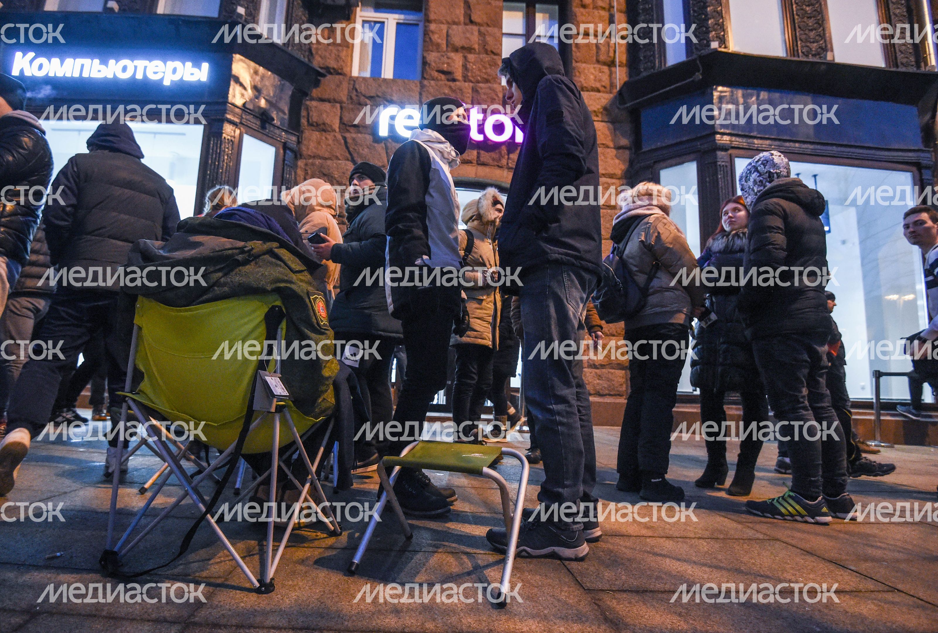 Старт продаж iPhone X в Москве