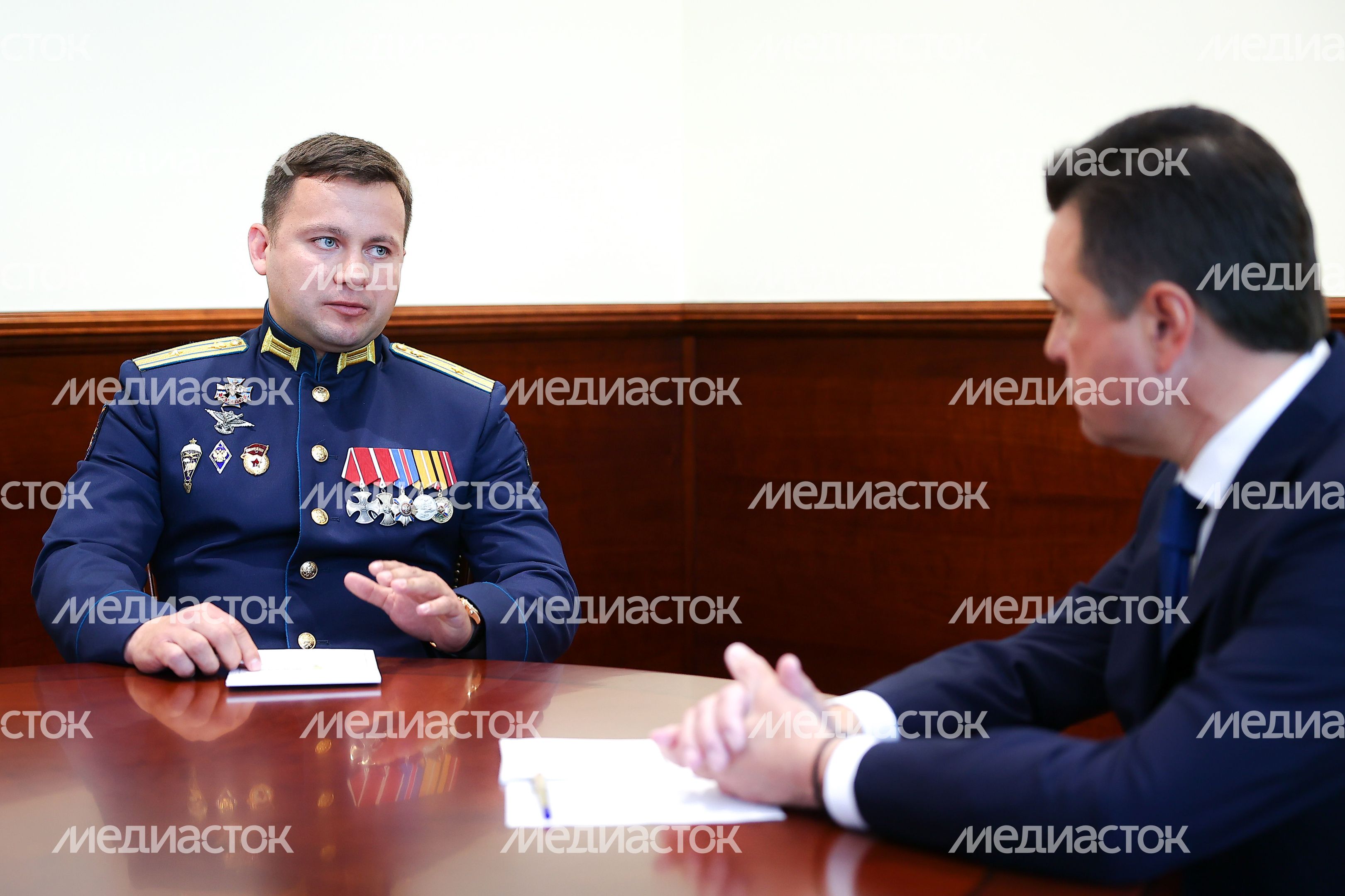 Губернатор встретился  с участниками президентской программы «Время героев»