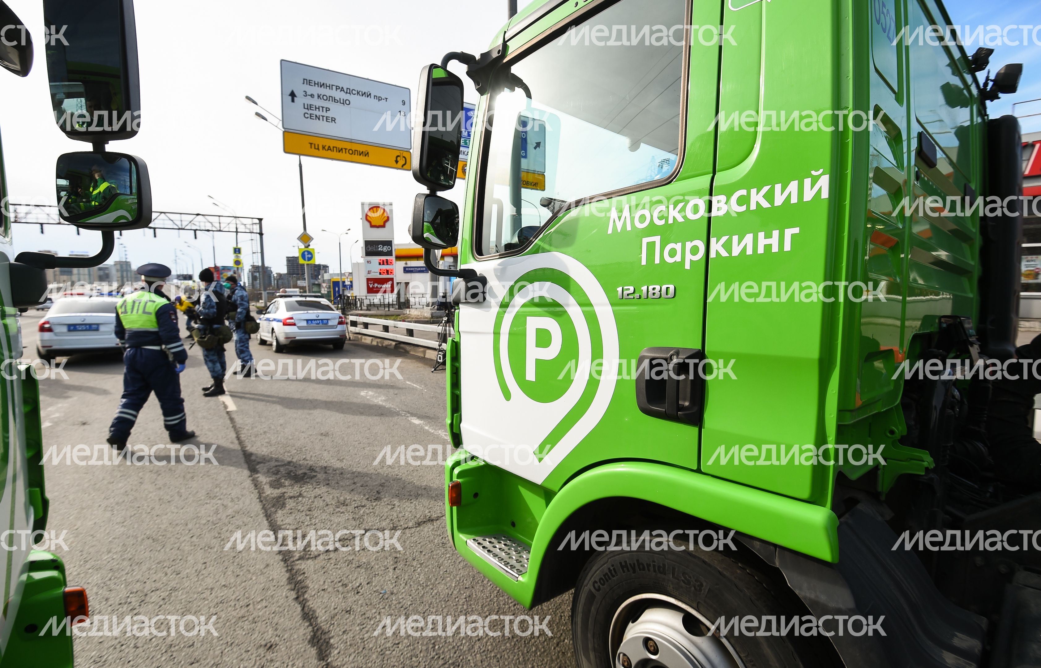 Проверка пропусков на въезде в Москву в период самоизоляции