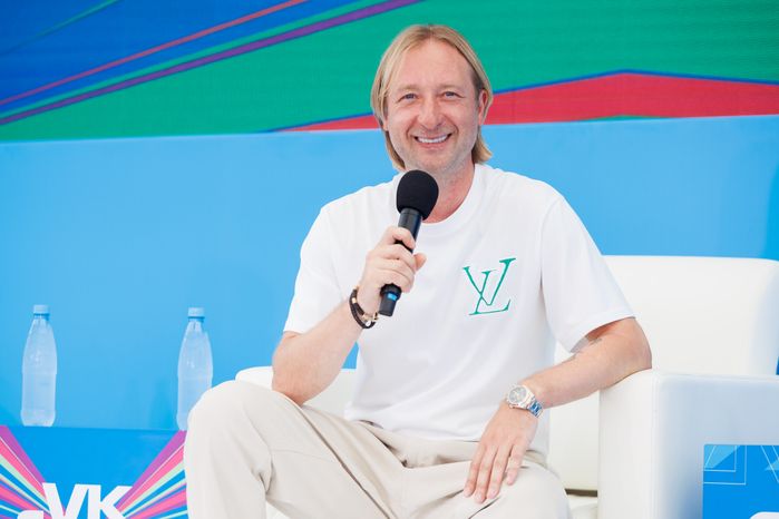 Фигурист Евгений Плющенко на VK Fest -2024 в московских "Лужниках"