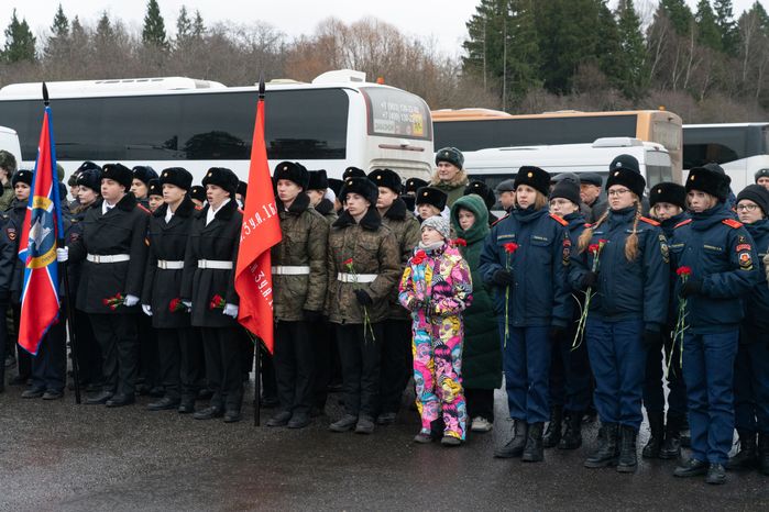 Торжественное мероприятие, посвященное подвигу 11 героев-саперов, в Волоколамском округе