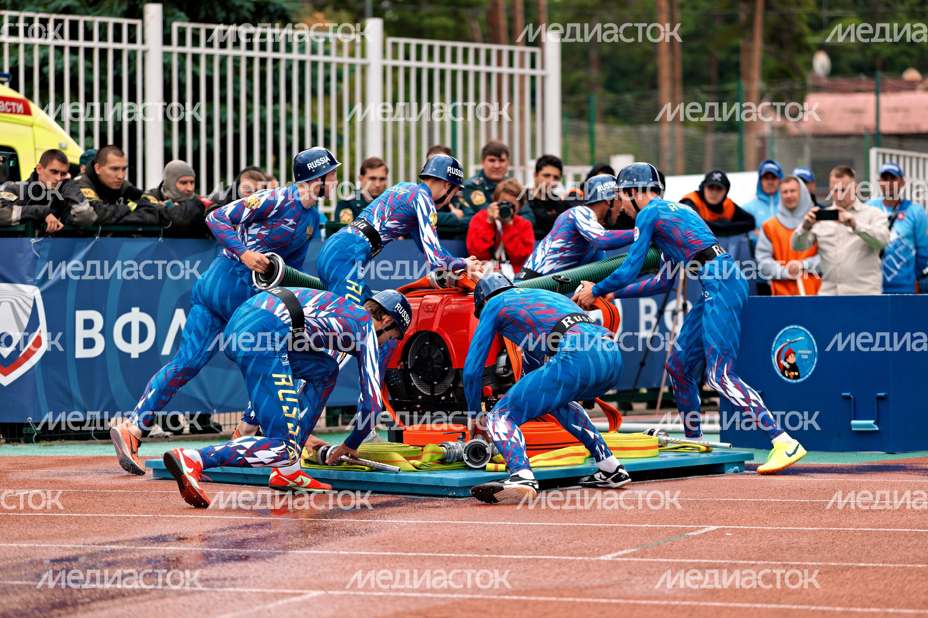 Юношеская сборная России завоевала серебро в общем зачете на XI Чемпионате мира по пожарно-спасательному спорту Юношеская сборная России завоевала серебро в общем зачете на XI Чемпионате мира по пожарно-спасательному спорту