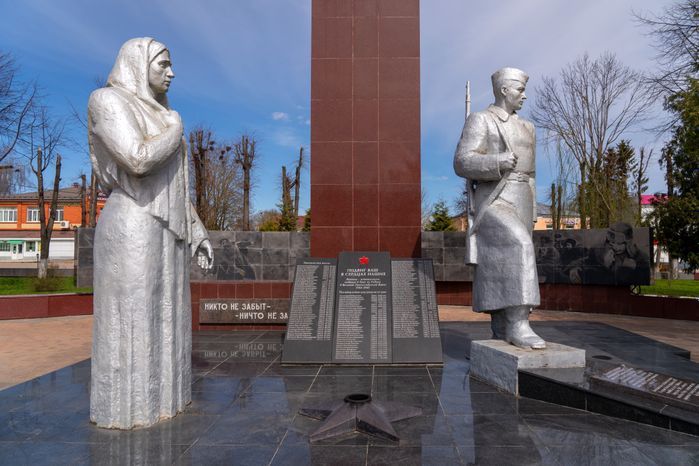 Мемориальный комплекс в Лотошино. Сквер Победы «Освобождение»