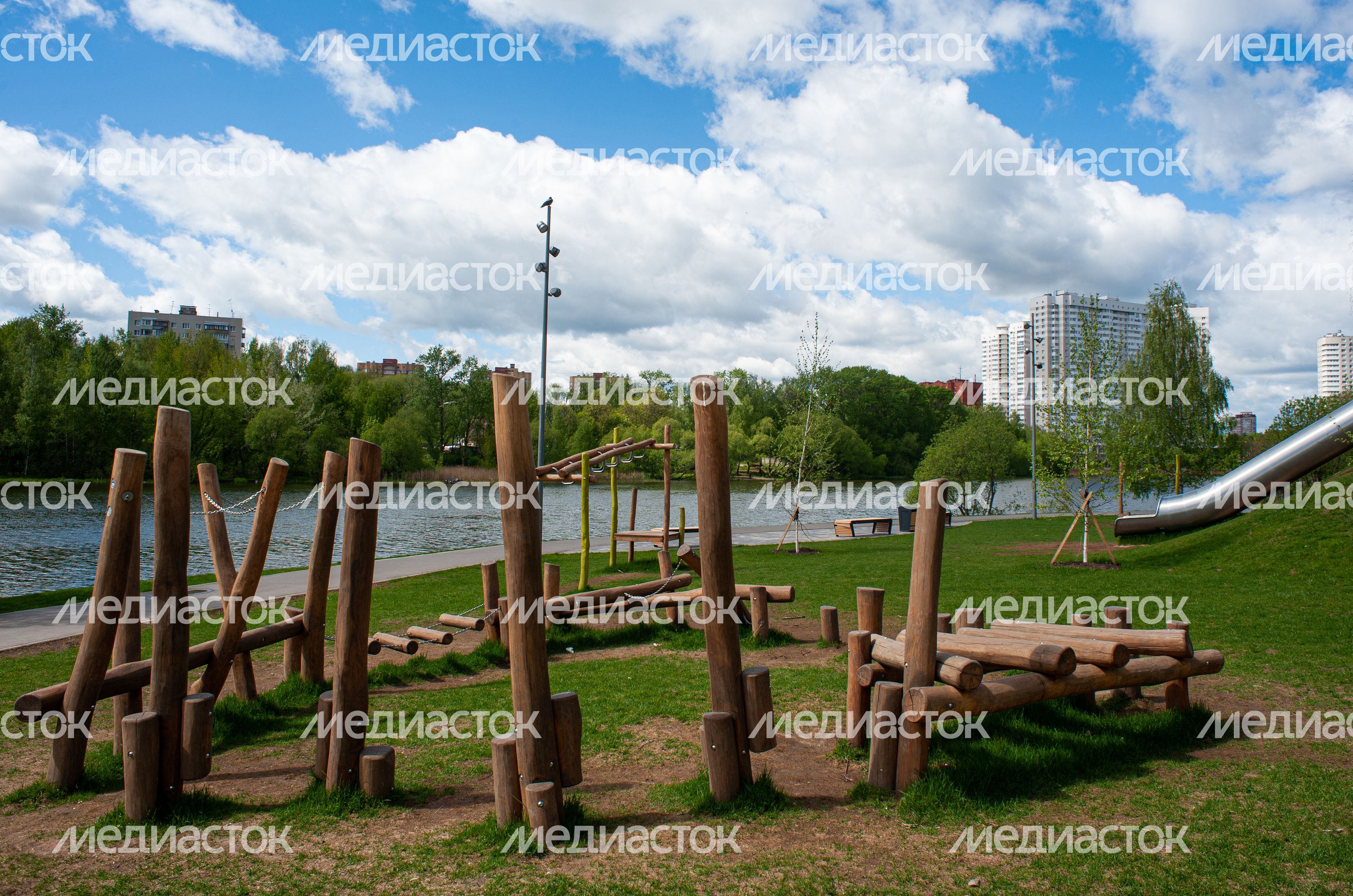 Весенние виды города Пушкино