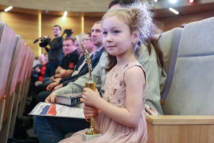 Итоги VIII Всероссийского конкурса "Гимн России понятными словами" подвели в Подмосковье