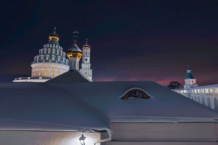 Воскресенский Ново-Иерусалимский ставропигиальный мужской монастырь в Истре. Зима