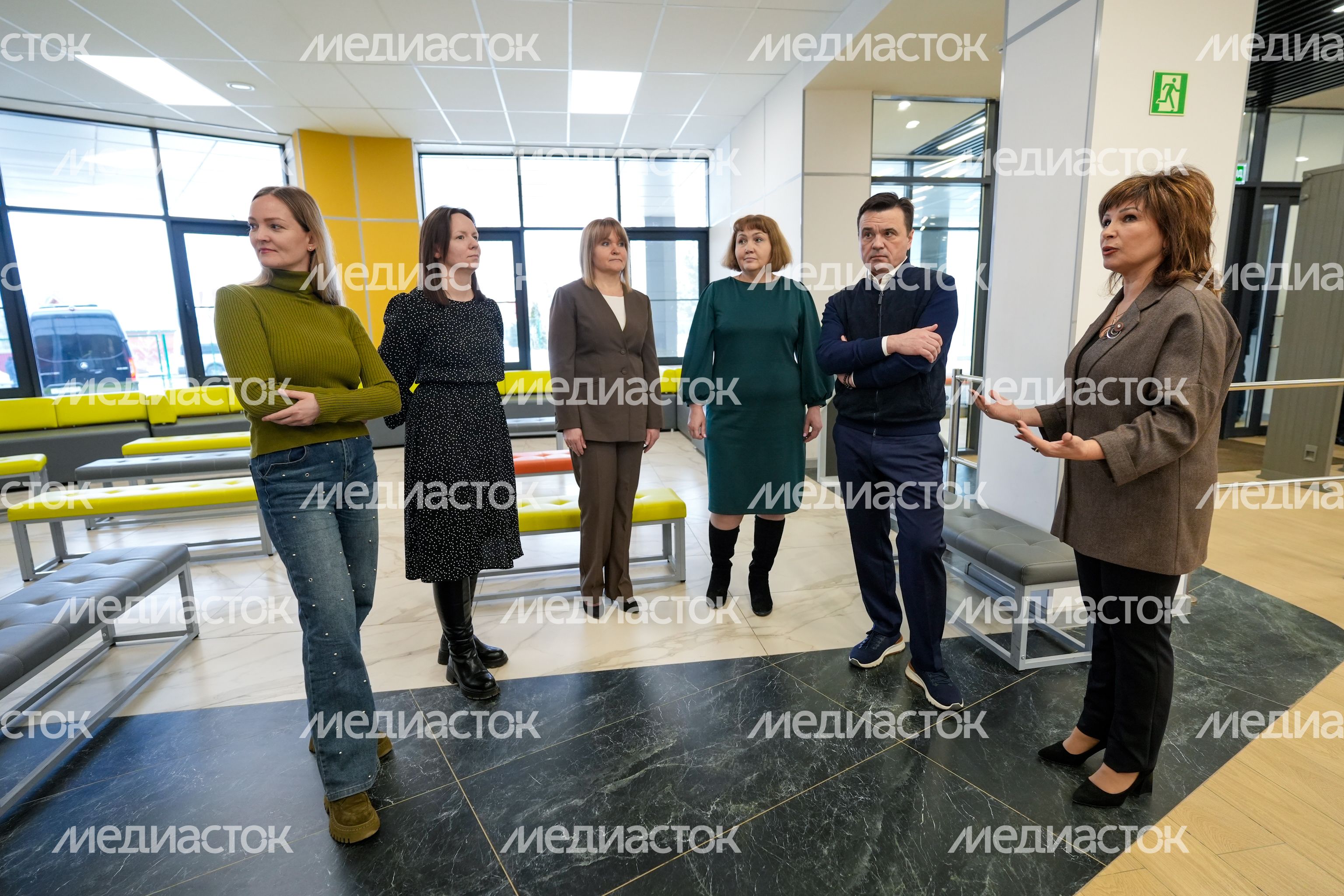 Андрей Воробьёв посетил новое здание физико-математического лицея в Сергиевом Посаде Андрей Воробьёв посетил новое здание физико-математического лицея в Сергиевом Посаде