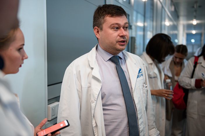 Рабочие моменты завода «Зенит»