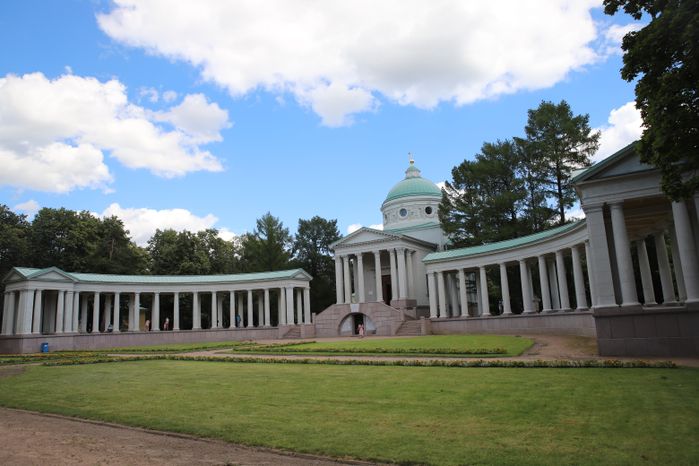 Архангельское
