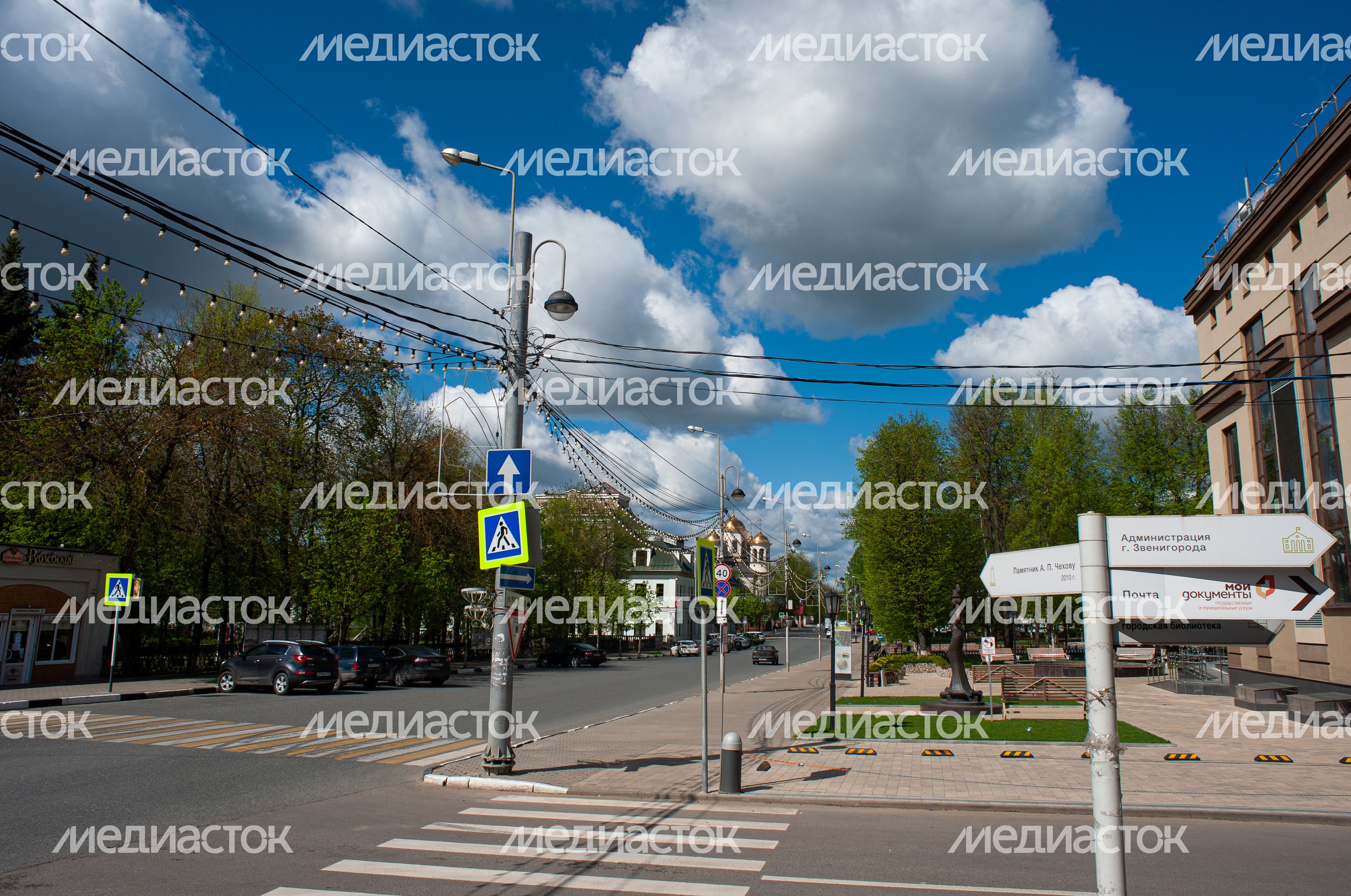 Летние виды города Звенигород