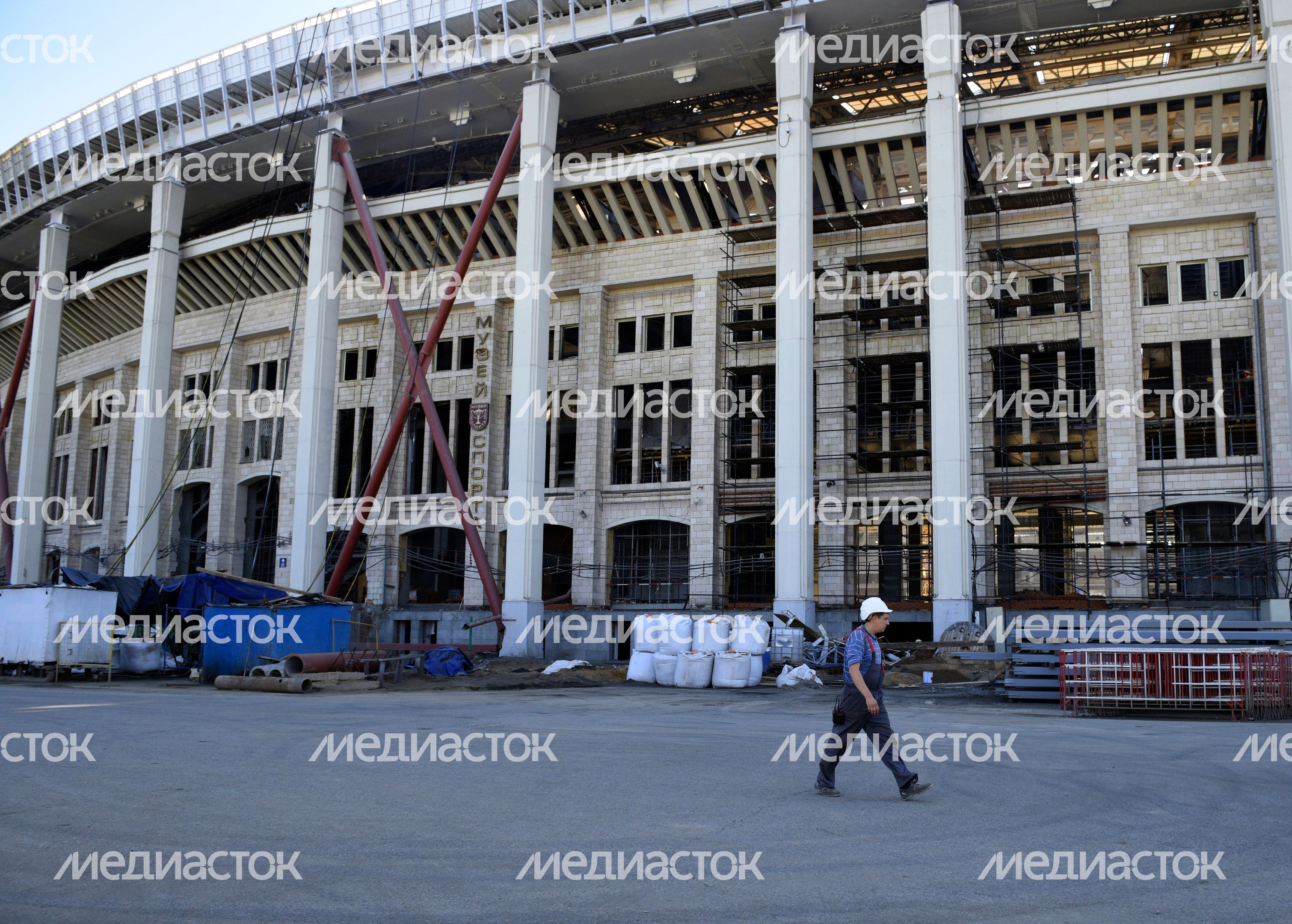 Реконструкция стадиона «Лужники»